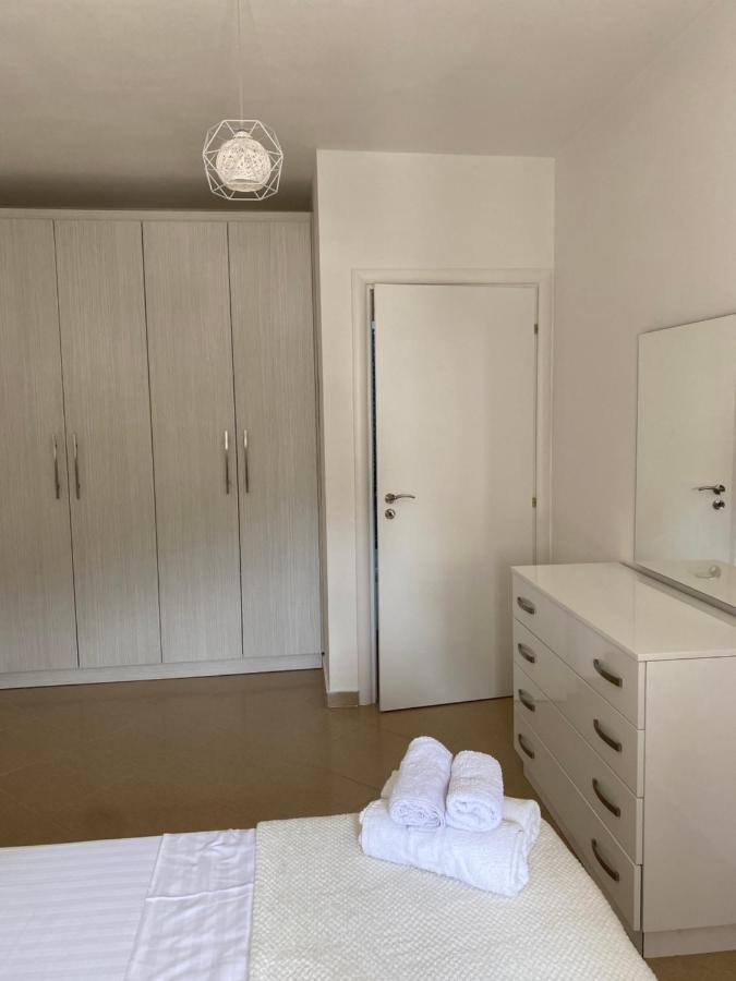 Siloria Apartments Vlorë Buitenkant foto